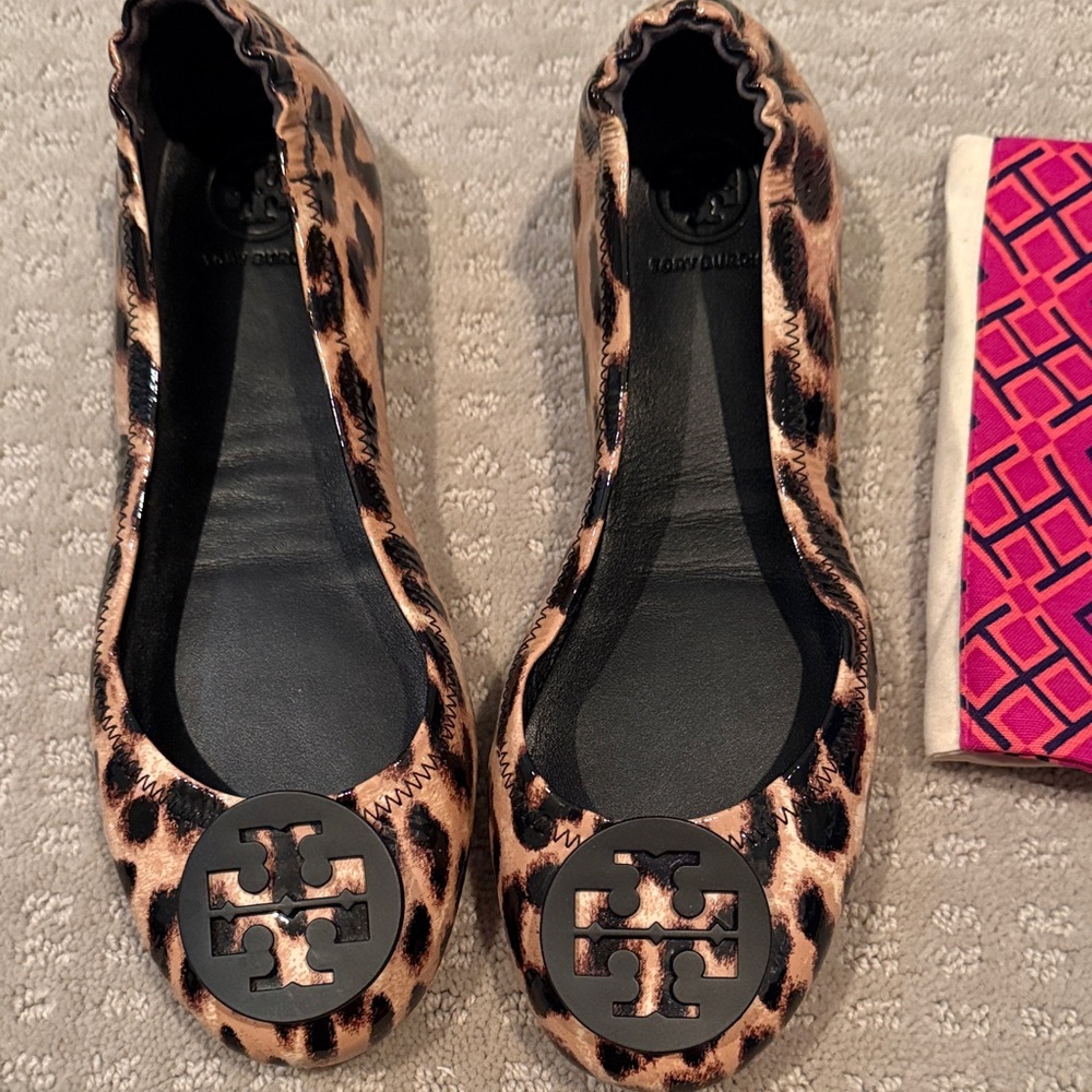 New Tory Burch Animal Print Flats patent Minnie travel ballet flats 7.5